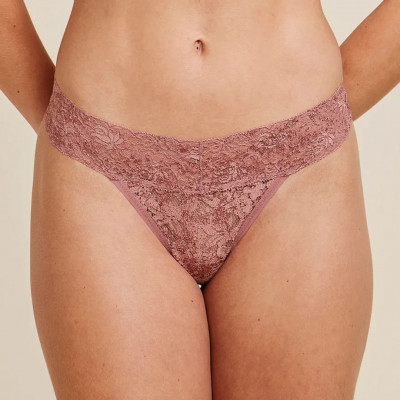 CALCINHA FIO DENTAL EM RENDA