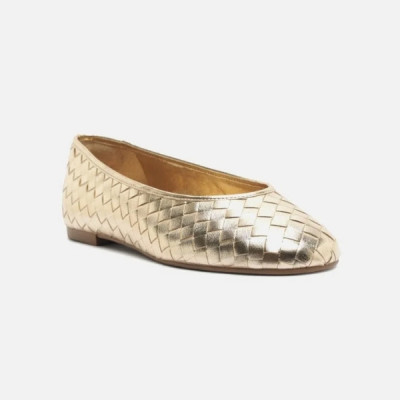 ZAPATO CERRADO TACÓN BAJO