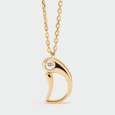 D initial pendant necklace